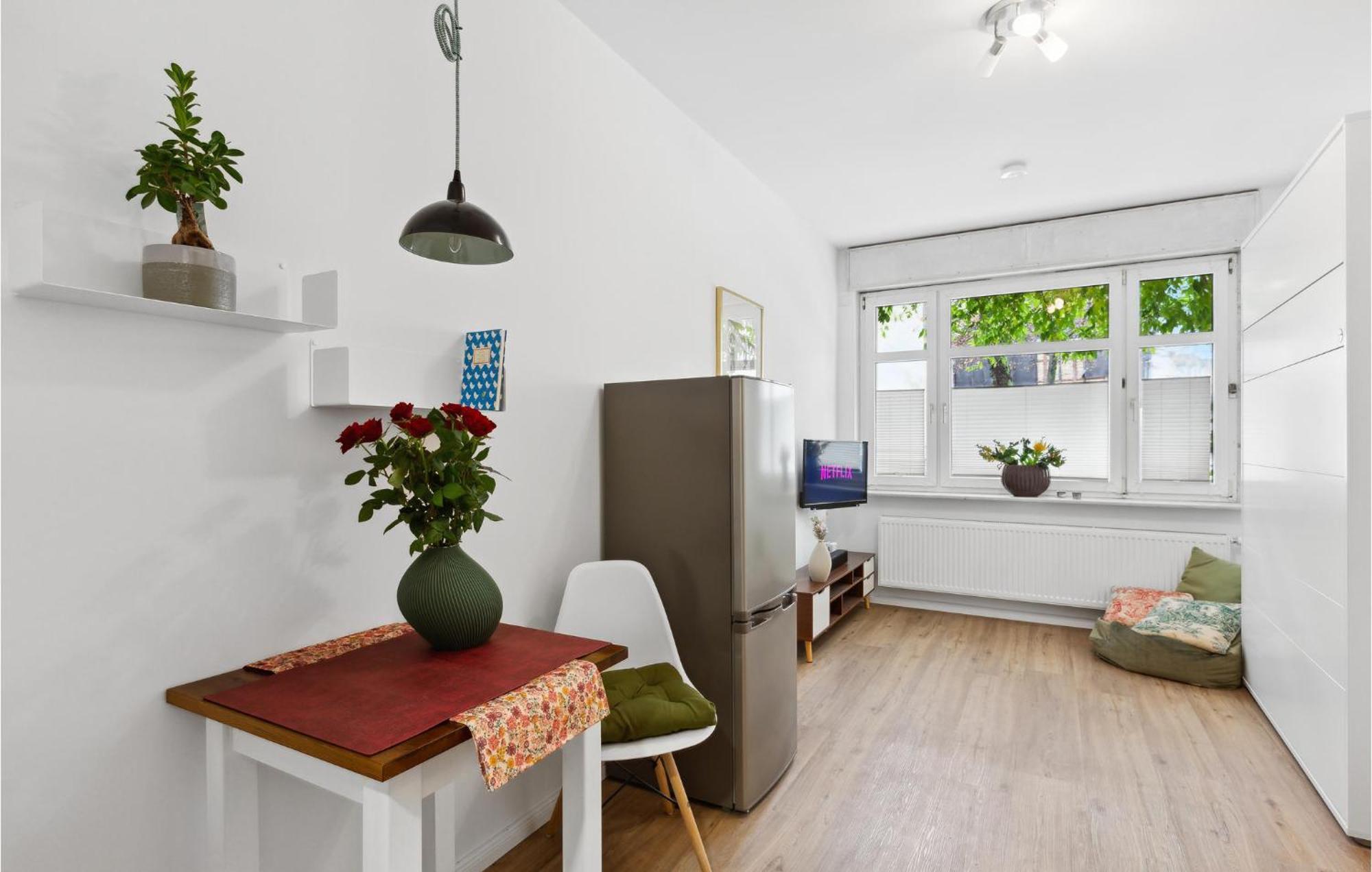 Pet Friendly Apartment In Naumburg With Kitchen Εξωτερικό φωτογραφία