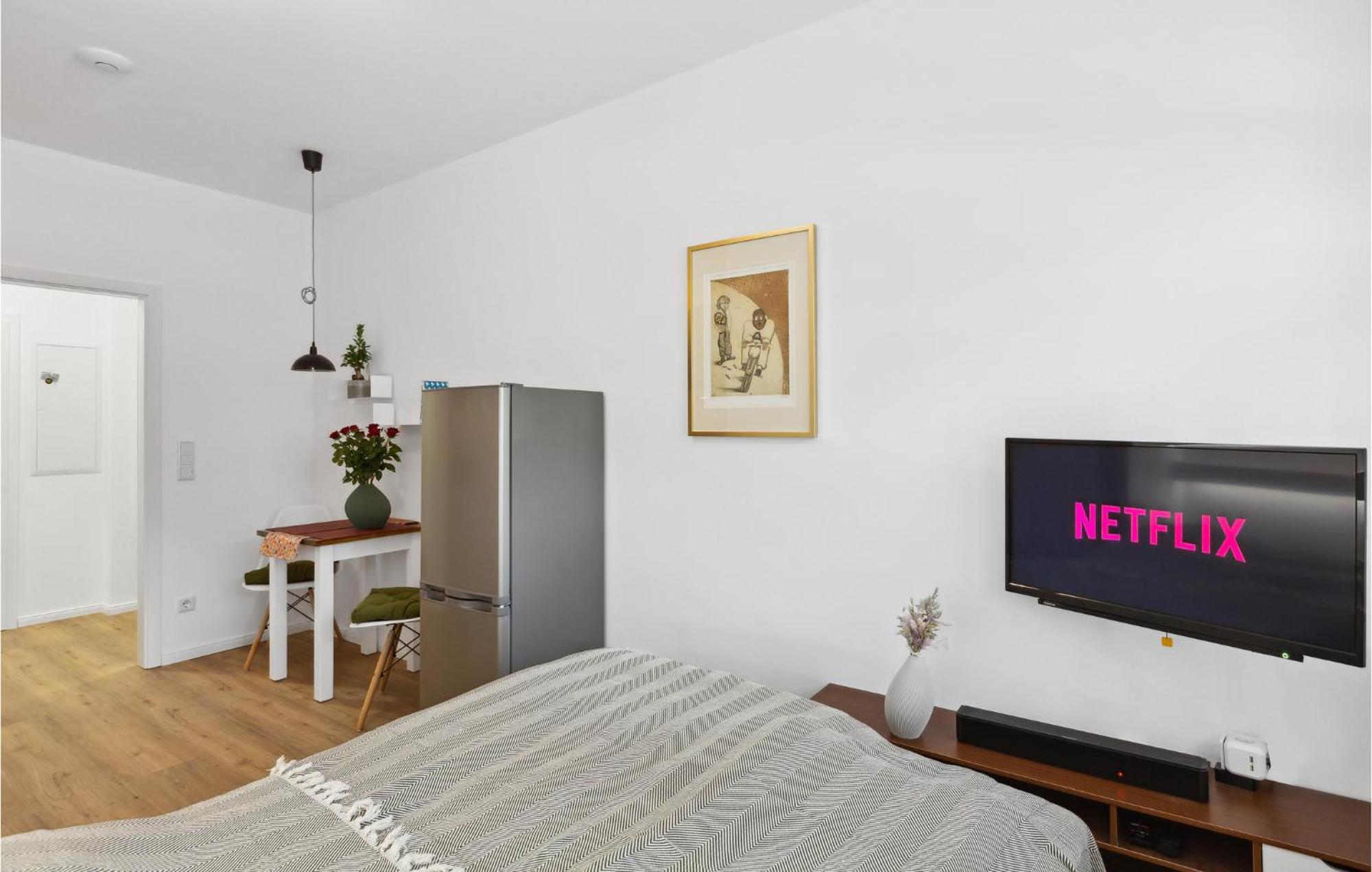 Pet Friendly Apartment In Naumburg With Kitchen Εξωτερικό φωτογραφία